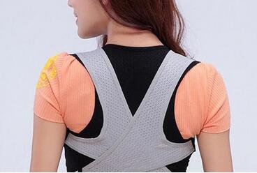 儿童背背佳怎么穿