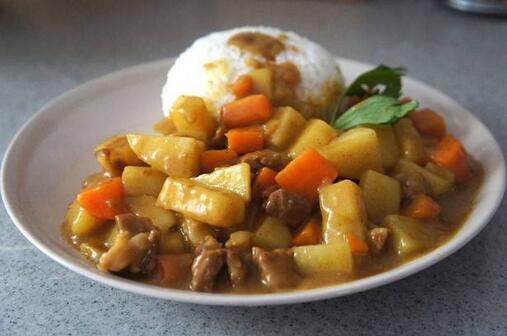 孕早期食谱：咖喱牛肉土豆丝