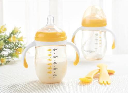 玻璃奶瓶好还是塑料奶瓶好
