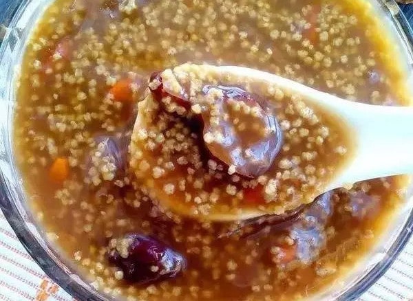 冬天给孩子煲这几种粥,孩子长高少生病