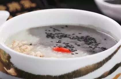 冬天给孩子煲这几种粥,孩子长高少生病