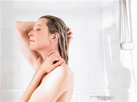 无痛人流后可以洗头吗